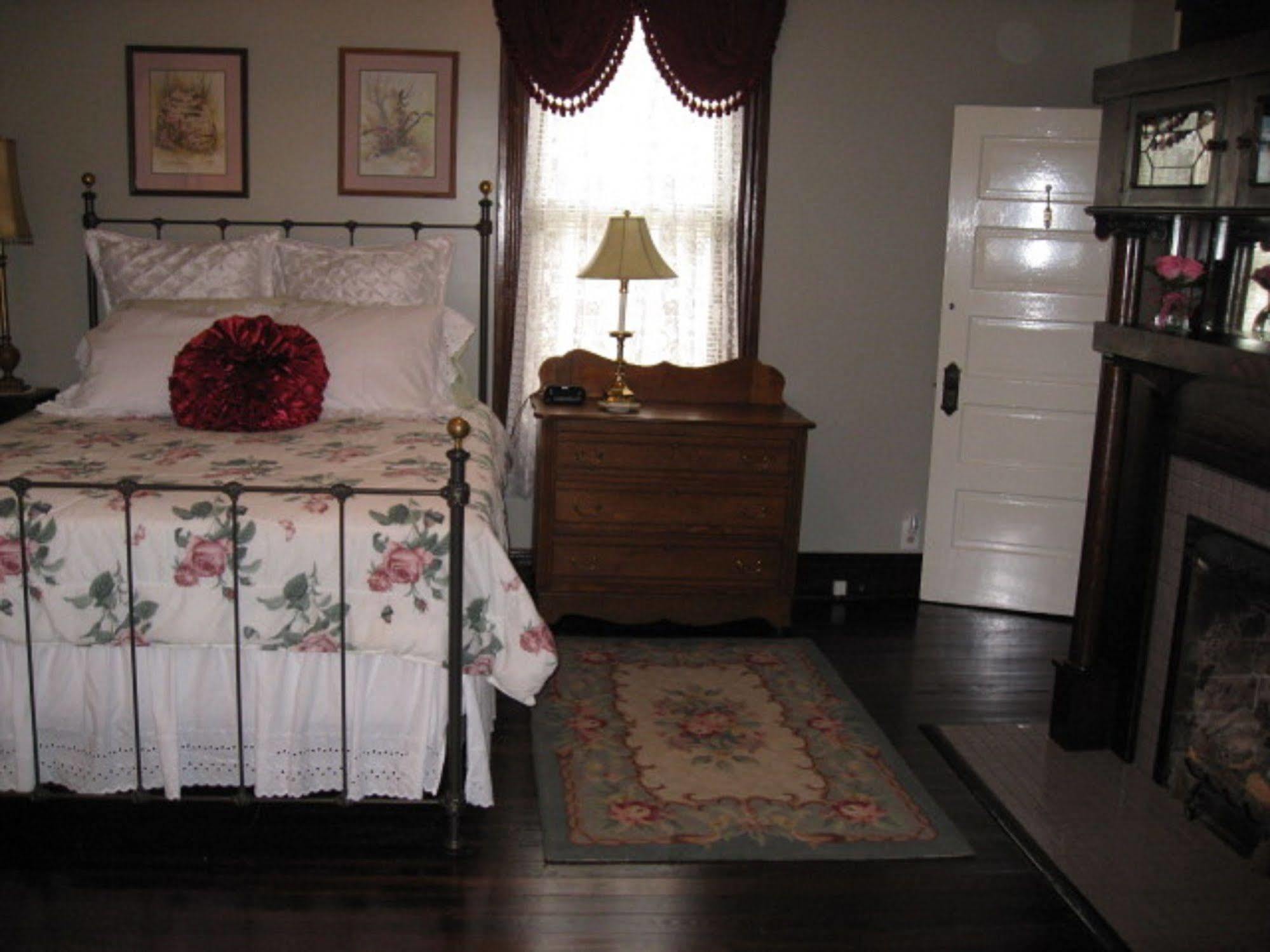 Home Sweet Home Bed & Breakfast Paris Eksteriør bilde